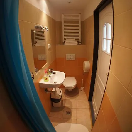 Homestay Nest Poznan