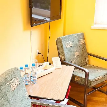 Homestay Nest Poznan