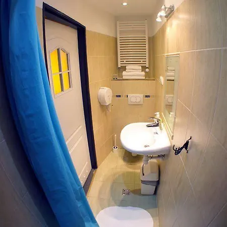 Nest Homestay Poznan