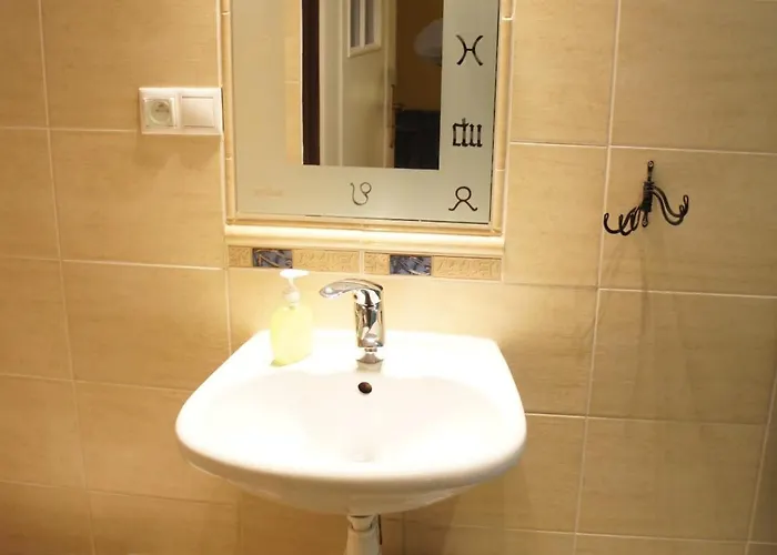 Séjour chez l'habitant Nest *